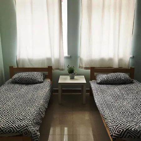 Centrum Kolejowa 15 *