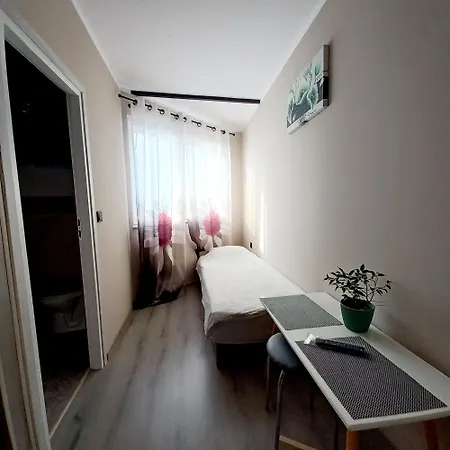 アパート Centrum Kolejowa 15