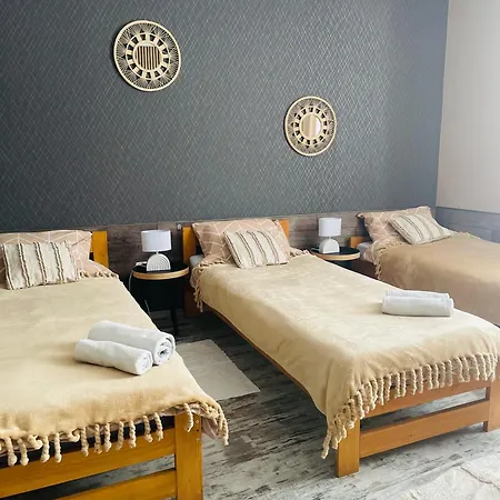 Apartament Centrum Kolejowa 15 *