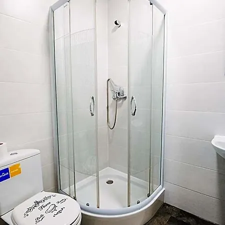 Apartman Centrum Kolejowa 15 *
