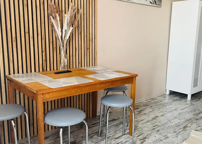 Centrum Kolejowa 15 Appartamento